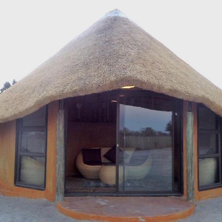 Ongula Village Homestead Lodge Ondangwa Exterior photo